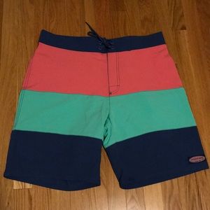 Men’s waist 34 Vineyard Vines bathing suit